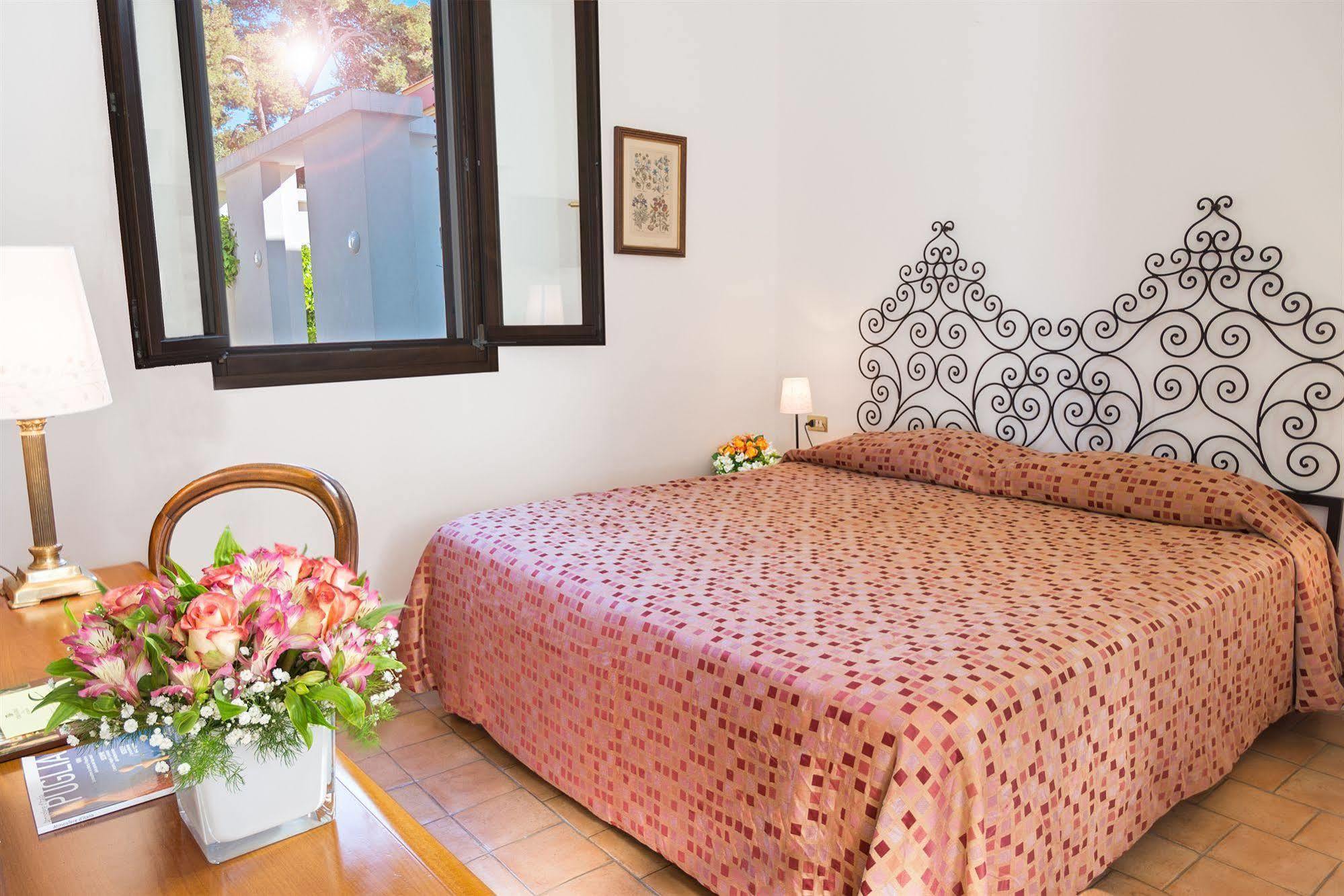 Hotel Terranobile Metaresort บารี ภายนอก รูปภาพ